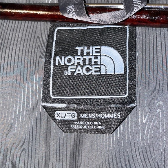 Sought after men’s McMurdo parka Northface - Picture 4 of 9